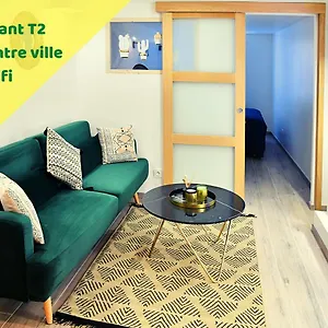  Appartement Charmant T2 En Plein Centre Ville